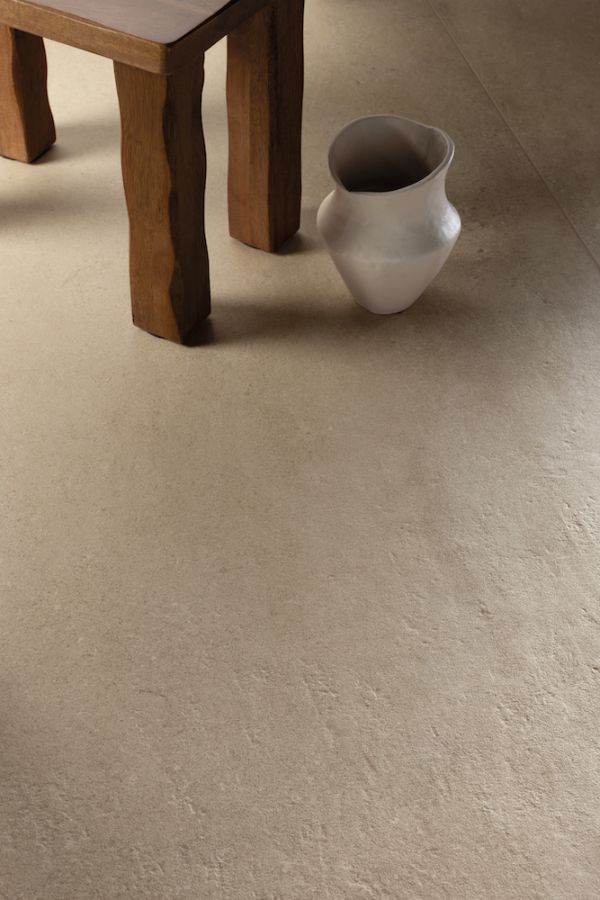 286251_BIS_SALONSchelfhout_Carrelage.jpg