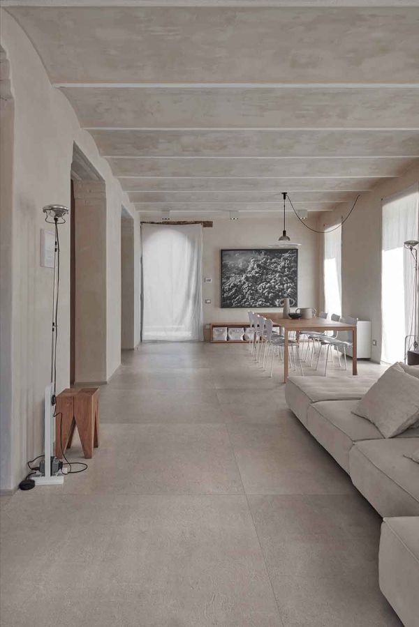 277319-(2)Salon_Schelfhout_Carrelage.jpg